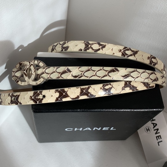 CHANEL Python Cream Brown Snake & Leather Skinny Belt CC Logo w/ Matte Silver HW - Picture 2 of 16